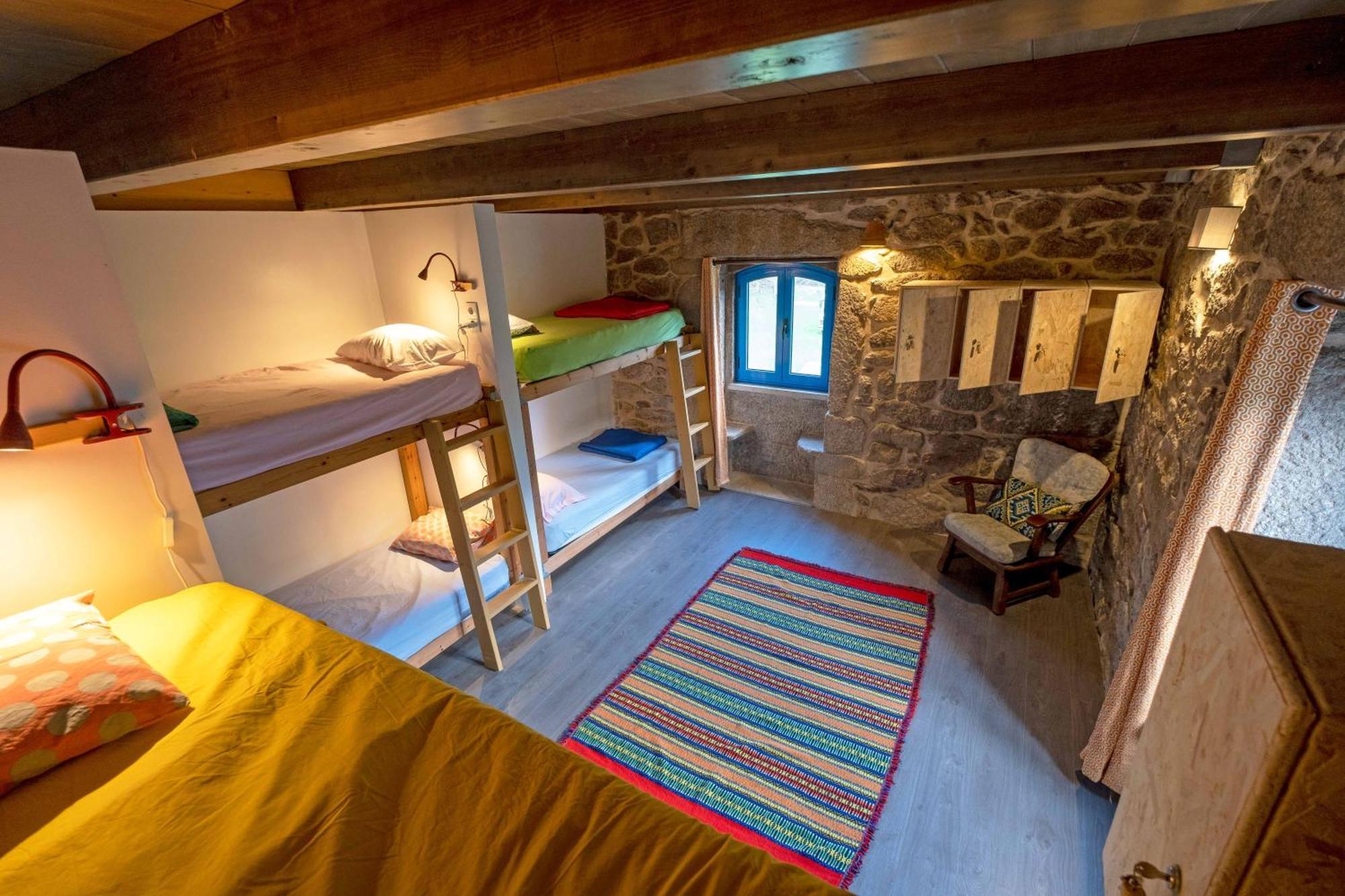 Quinta Estrada Romana - Albergue De Peregrinos Cerdal Rom bilde